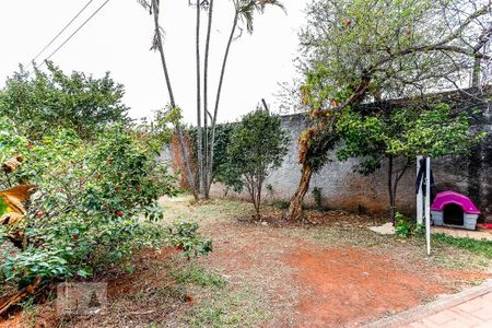Casa à venda com 260m², 4 quartos e 3 vagasQuintal