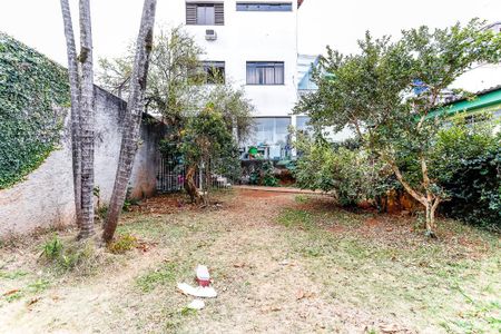 Casa à venda com 260m², 4 quartos e 3 vagasQuintal