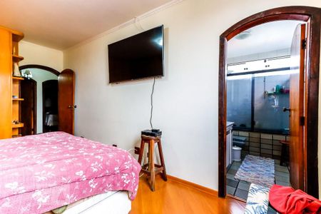 Casa à venda com 260m², 4 quartos e 3 vagasSuíte