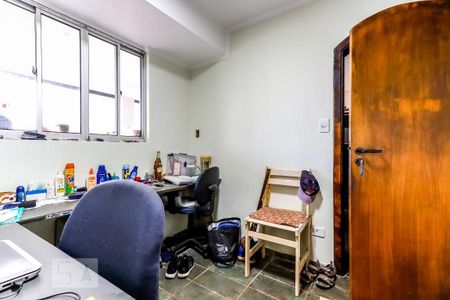 Casa à venda com 260m², 4 quartos e 3 vagasEscritório