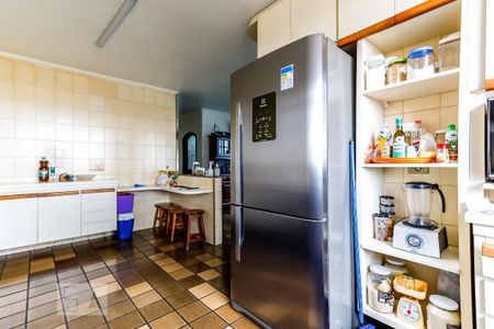 Casa à venda com 260m², 4 quartos e 3 vagasCozinha