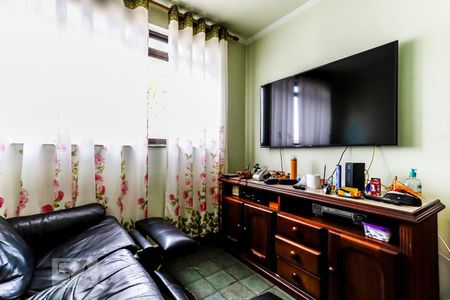 Casa à venda com 260m², 4 quartos e 3 vagasSala de TV