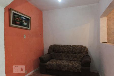 Sala de casa para alugar com 2 quartos, 120m² em Paraíso, Belo Horizonte