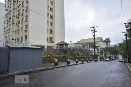 Apartamento para alugar com 59m², 1 quarto e 1 vagaFachada