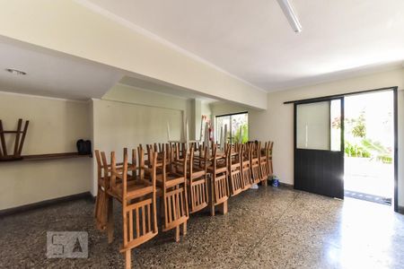 Apartamento à venda com 67m², 2 quartos e 1 vagaSalão de Festas