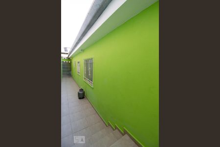 Casa para alugar com 200m², 2 quartos e 1 vagaCorredor lateral