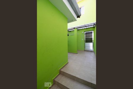 Casa para alugar com 200m², 2 quartos e 1 vagaCorredor lateral
