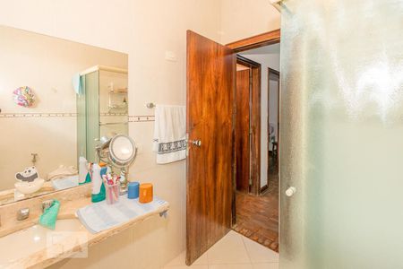 Casa à venda com 800m², 4 quartos e 6 vagasBanheiro 1