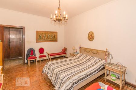 Casa à venda com 800m², 4 quartos e 6 vagasQuarto 1