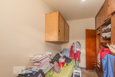 Casa à venda com 800m², 4 quartos e 6 vagasQuarto de Serviço