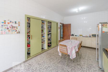 Casa à venda com 800m², 4 quartos e 6 vagasCozinha