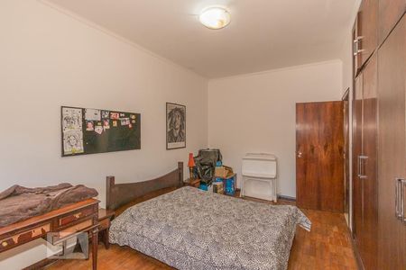 Casa à venda com 800m², 4 quartos e 6 vagasQuarto 3