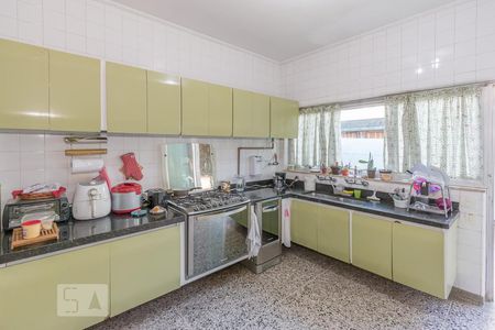 Casa à venda com 800m², 4 quartos e 6 vagasCozinha