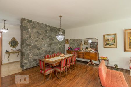 Sala de casa à venda com 4 quartos, 800m² em Santo Amaro, São Paulo