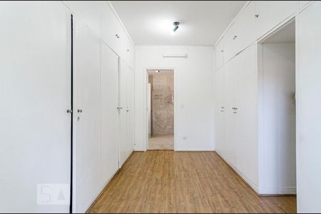 Casa para alugar com 231m², 3 quartos e 4 vagasCloset