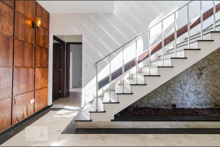 Casa para alugar com 231m², 3 quartos e 4 vagasHall de entrada