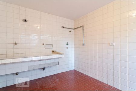 Casa para alugar com 231m², 3 quartos e 4 vagasÁrea de serviço