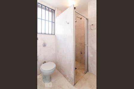 Casa para alugar com 231m², 3 quartos e 4 vagasBanheiro da suíte 1