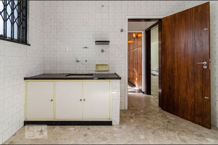 Casa para alugar com 231m², 3 quartos e 4 vagasCopa