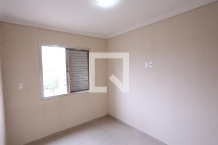 Quarto 2 de apartamento à venda com 3 quartos, 56m² em Conjunto Habitacional Padre José de Anchieta, São Paulo