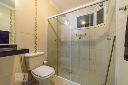 Casa à venda com 300m², 4 quartos e 2 vagasBanheiro da Suíte 1