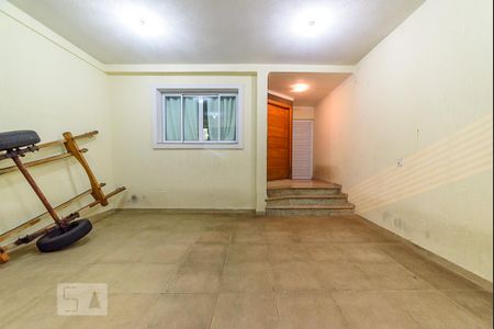 Casa à venda com 300m², 4 quartos e 2 vagasGaragem