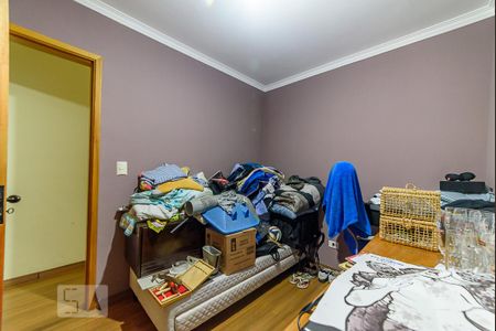 Casa à venda com 300m², 4 quartos e 2 vagasSuíte 2