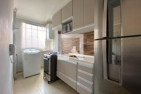 Apartamento à venda com 54m², 2 quartos e 1 vaga Apartamento à venda com 54m², 2 quartos e 1 vagaCozinha