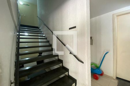 Apartamento à venda com 54m², 2 quartos e 1 vaga Apartamento à venda com 54m², 2 quartos e 1 vagaHall Social