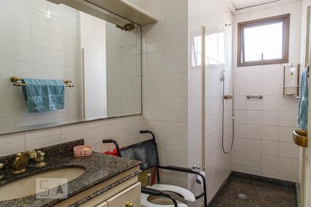 Banheiro Suíte de apartamento para alugar com 3 quartos, 83m² em Vila Regente Feijó, São Paulo
