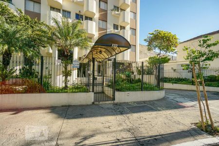 Apartamento à venda com 47m², 1 quarto e 1 vagaFachada