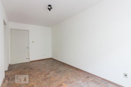 Sala de apartamento para alugar com 1 quarto, 40m² em Petrópolis, Porto Alegre