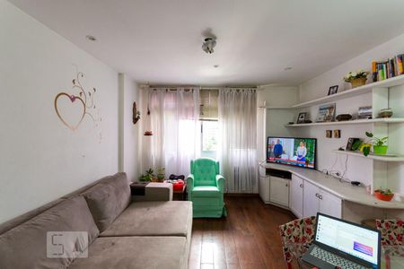 Sala de Apartamento com 2 quartos, 83m² Vila Isabel
