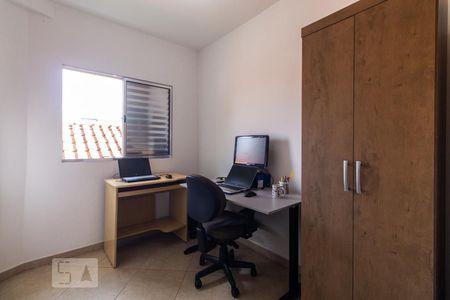 Casa à venda com 180m², 4 quartos e 2 vagasQuarto 2