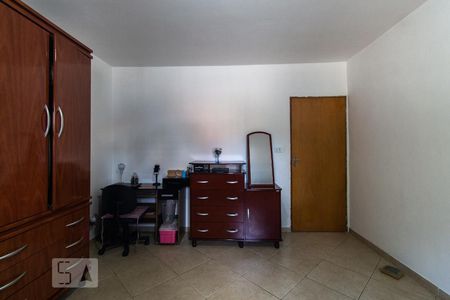 Casa à venda com 180m², 4 quartos e 2 vagasQuarto 1