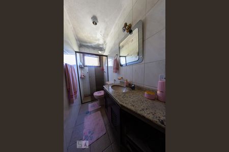 Casa para alugar com 120m², 4 quartos e 2 vagasBanheiro 3