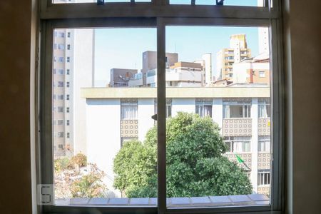 Apartamento à venda com 300m², 3 quartos e 4 vagasQuarto 2