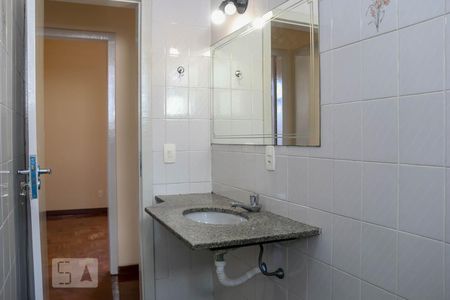 Apartamento à venda com 300m², 3 quartos e 4 vagasBanheiro Social