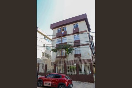 Apartamento à venda com 300m², 3 quartos e 4 vagasFachada