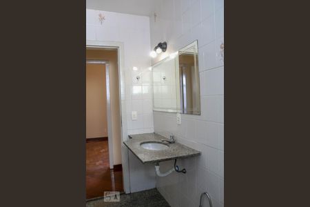 Apartamento à venda com 300m², 3 quartos e 4 vagasBanheiro Social