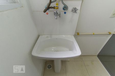 Apartamento à venda com 72m², 3 quartos e 1 vagaÁrea de Serviço