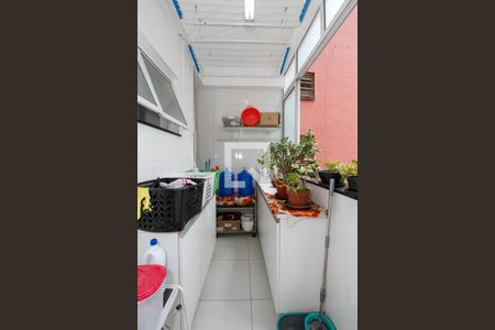 Apartamento à venda com 170m², 3 quartos e 1 vagaÁrea de Serviço