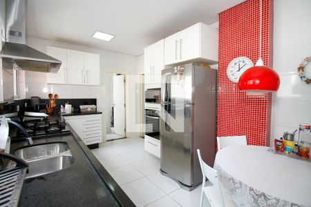 Apartamento à venda com 170m², 3 quartos e 1 vagaCozinha