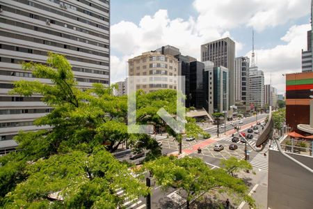 Vista da Sala de Estar e Jantar de apartamento à venda com 3 quartos, 170m² em Bela Vista, São Paulo