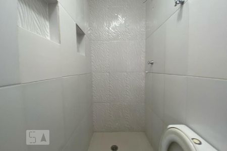 Banheiro da Suíte 1 de casa à venda com 4 quartos, 60m² em Cidade Intercap, Taboão da Serra