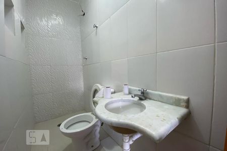 Banheiro da Suíte 1 de casa à venda com 4 quartos, 60m² em Cidade Intercap, Taboão da Serra