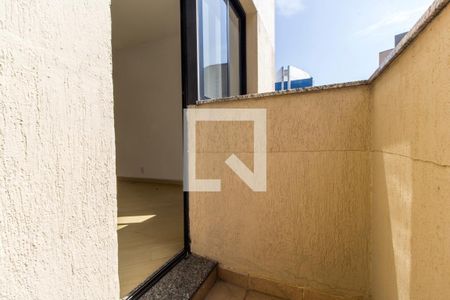 Sacada de apartamento à venda com 2 quartos, 63m² em Alphaville Industrial, Barueri