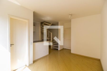 Sala de apartamento à venda com 2 quartos, 63m² em Alphaville Industrial, Barueri