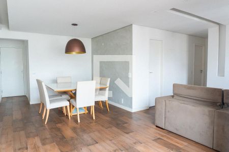 Apartamento à venda com 75m², 2 quartos e 2 vagasSala