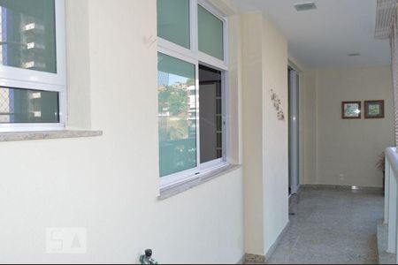 Varanda da Sala de apartamento para alugar com 3 quartos, 117m² em Icaraí, Niterói